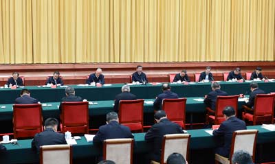 习近平主持召开新时代推动中部地区崛起座谈会强调 在更高起点上扎实推动中部地区崛起 习近平主持召开新时代推动中部地区崛起座谈会强调 在更高起点上扎实推动中部地区崛起
